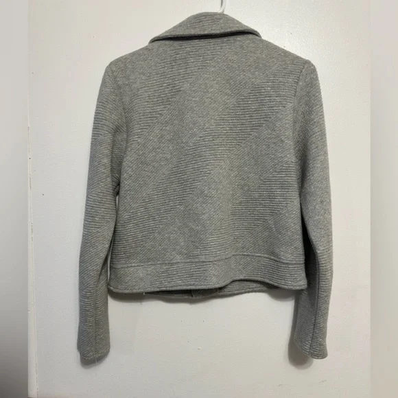 cupcakes & cashmere Gray Textured Blazer - Picture 2 of 4